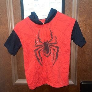 Marvel Red Hooded Spider-Man Graphic Tee with Black Hood Size 7